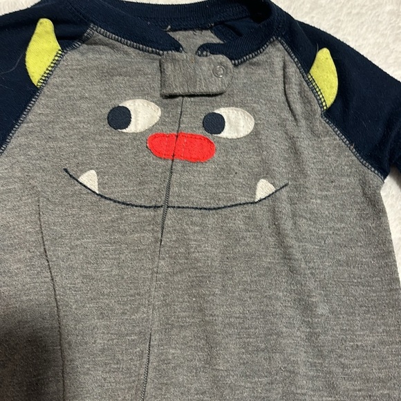 12 month carters footie pajamas with cute little monster on front Gray & blue - Picture 2 of 4